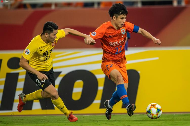 Chơi Bài Zhà Jīn Huā (Tốc Chiến) Trực Tuyến Với Người Thật